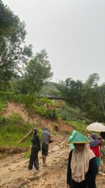 Longsor Terjang Dua Padukuhan di Kalurahan Pengkol